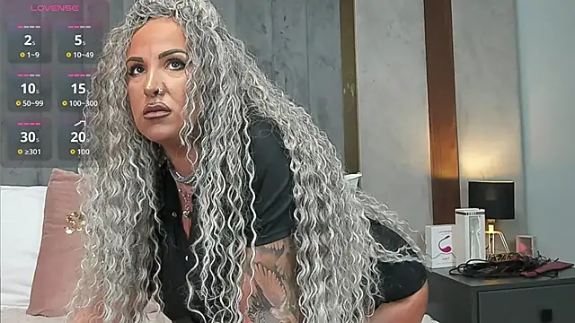 Sierra Quinn online show from February 13, 2026, 9:15 pm