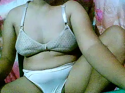 hotmom pinay online show from October 20, 2025, 4:29 pm