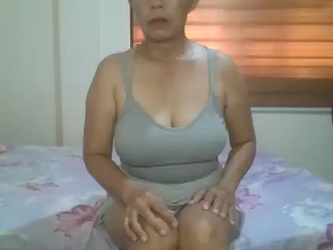 Snapshot of Asian_SweetCum chatting on May 24, 2026, 2:11 am Asian SweetCum online show from May 24, 2026, 2:11 am