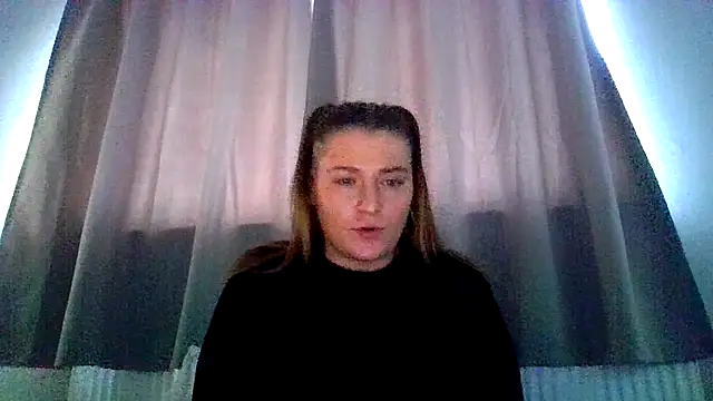 RUBY-ROSE-SWINGS online show from October 24, 2025, 3:33 pm