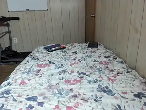 NaturalBeautyQueen online show from November 30, 2025, 10:49 am