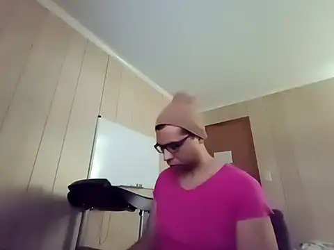 NaturalBeautyQueen online show from September 21, 2025, 12:10 pm