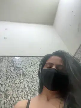 SashaPatel online show from April 14, 2026, 2:22 pm