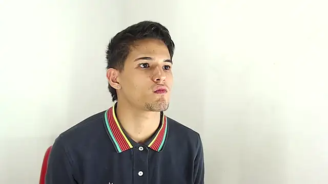 Alex mojica online show from March 1, 2026, 6:13 am