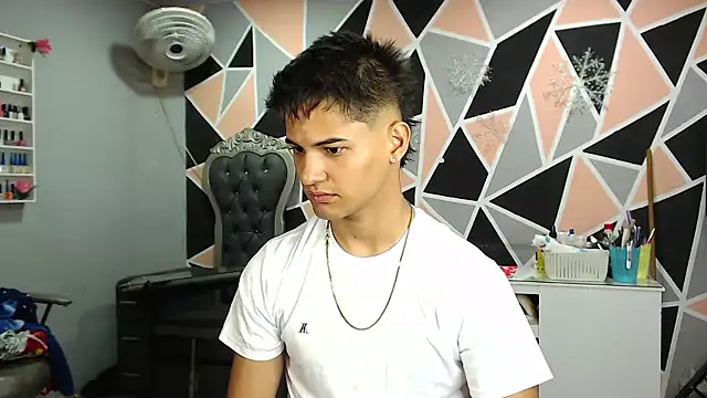 Alex mojica online show from January 8, 2026, 7:58 am