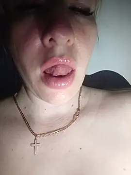 babyjessi online show from May 15, 2026, 8:29 pm