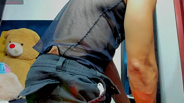 Evan Storn online show from October 22, 2025, 4:23 am