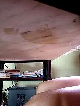 cherlebrow online show from April 11, 2026, 5:27 pm