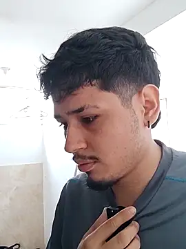 LordValdomero-00 online show from November 20, 2025, 4:29 pm