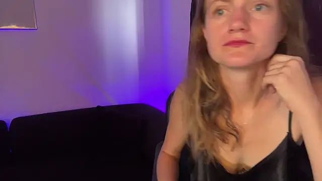 andyzuzka online show from April 12, 2026, 3:15 pm