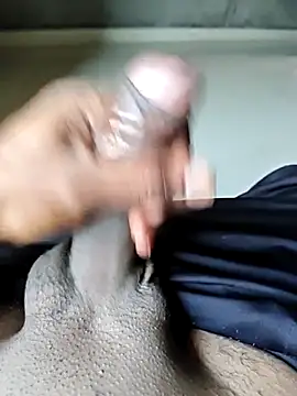 chatboy1432 online show from October 17, 2025, 5:44 am