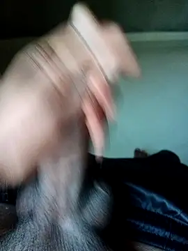 chatboy1432 online show from September 22, 2025, 3:12 am