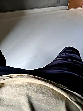 chatboy1432 online show from October 5, 2025, 3:08 am