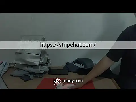 Snapshot of Strawberryyou chatting on January 11, 2026, 3:46 am Strawberryyou online show from January 11, 2026, 3:46 am