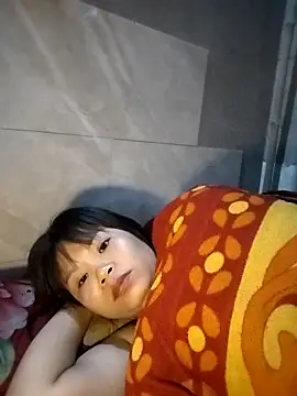 LinhNa999 online show from December 22, 2025, 1:17 am