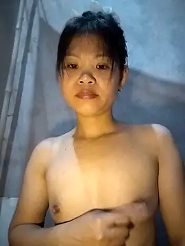 LinhNa999 online show from October 1, 2025, 11:58 am