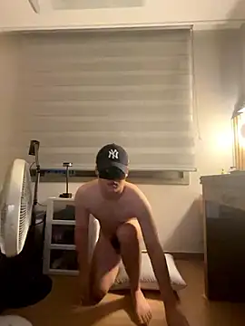 jdorraa1112 online show from October 12, 2025, 12:39 pm