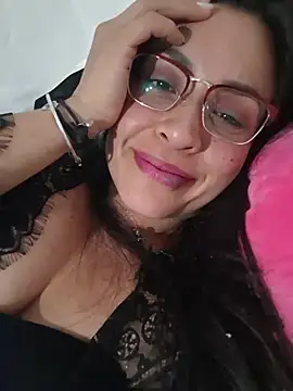 Snapshot of astridcollinsvip chatting on July 17, 2026, 9:39 am astridcollinsvip online show from July 17, 2026, 9:39 am