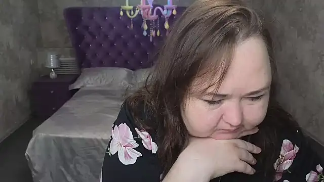 Snapshot of Eloisa_Eliot chatting on November 26, 2025, 1:11 pm Eloisa Eliot online show from November 26, 2025, 1:11 pm