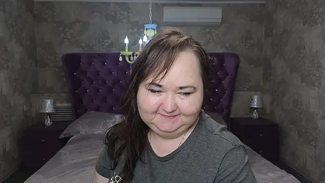 Snapshot of Eloisa_Eliot chatting on November 19, 2025, 11:10 am Eloisa Eliot online show from November 19, 2025, 11:10 am