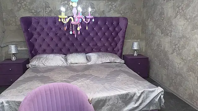 Snapshot of Eloisa_Eliot chatting on September 8, 2025, 2:27 pm Eloisa Eliot online show from September 8, 2025, 2:27 pm