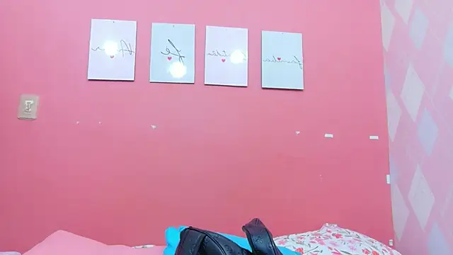 little beillis online show from November 20, 2025, 1:12 pm