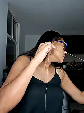 Snapshot of sarah_garcia_ chatting on May 29, 2026, 12:05 am sarah garcia online show from May 29, 2026, 12:05 am