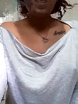 Daila Lucia online show from February 12, 2026, 12:49 pm