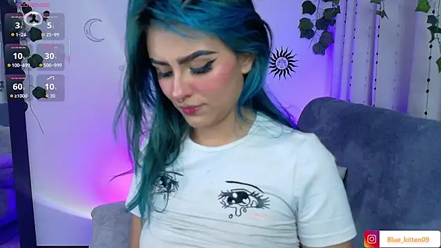 Snapshot of blue_kitten chatting on May 26, 2026, 6:44 am blue kitten online show from May 26, 2026, 6:44 am