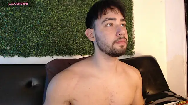 Snapshot of sam_ford_2 chatting on October 31, 2025, 11:11 pm sam ford 2 online show from October 31, 2025, 11:11 pm