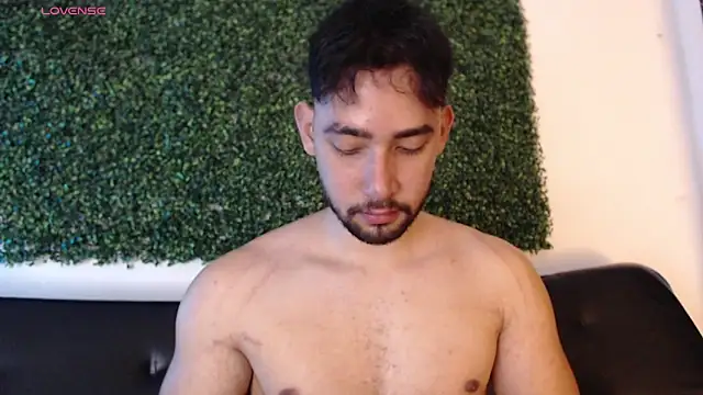 Snapshot of sam_ford_2 chatting on February 1, 2026, 1:59 am sam ford 2 online show from February 1, 2026, 1:59 am