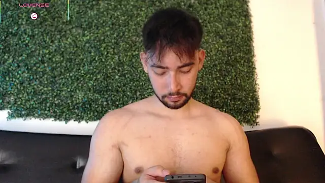 Snapshot of sam_ford_2 chatting on February 21, 2026, 12:56 am sam ford 2 online show from February 21, 2026, 12:56 am