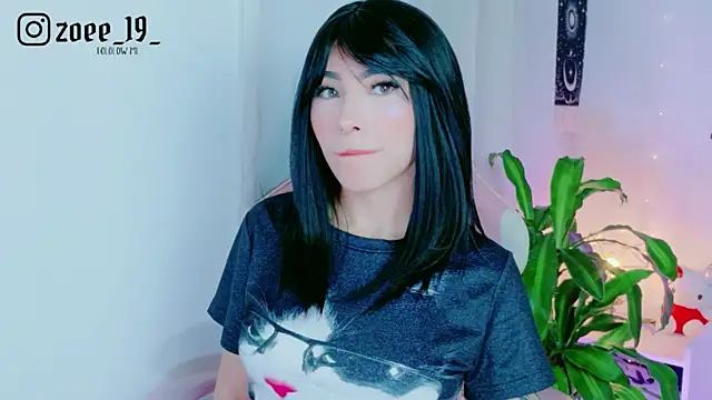 Snapshot of cuteezoe chatting on June 1, 2026, 3:40 am cuteezoe online show from June 1, 2026, 3:40 am