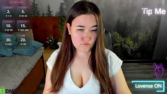 Tara Torres online show from September 29, 2025, 7:04 am