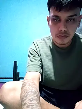 Longerdick27 online show from October 24, 2025, 11:15 pm