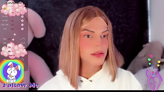 Flora Minx online show from February 12, 2026, 8:41 pm