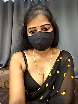 Misss-julli online show from September 21, 2025, 12:38 am