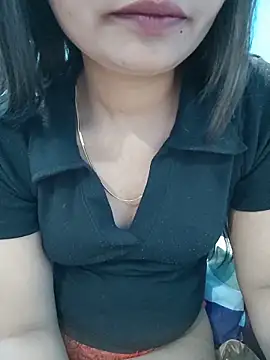 Snapshot of Vaani_Actress chatting on February 9, 2026, 2:37 pm Vaani Actress online show from February 9, 2026, 2:37 pm