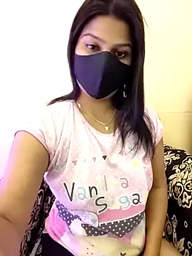 hoty sonali online show from October 18, 2025, 5:59 pm