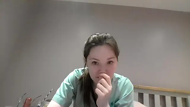 SexyKatiex online show from April 13, 2026, 8:02 pm