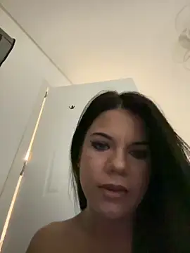 Snapshot of RubyVibe_ chatting on October 10, 2025, 3:40 am RubyVibe online show from October 10, 2025, 3:40 am