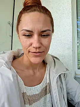 Snapshot of SlimBellaa chatting on September 30, 2025, 9:26 am SlimBellaa online show from September 30, 2025, 9:26 am