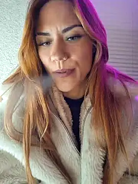 Snapshot of SlimBellaa chatting on November 13, 2025, 10:02 pm SlimBellaa online show from November 13, 2025, 10:02 pm