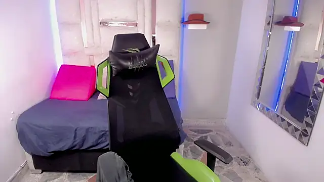 Stein  online show from November 14, 2025, 8:12 pm