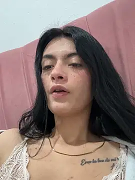 LiaCollings online show from October 8, 2025, 9:55 am