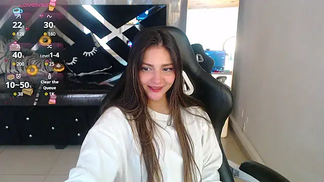 emily cooper t online show from March 17, 2026, 7:39 pm