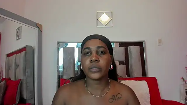 Emilly roaa online show from April 16, 2026, 7:03 pm