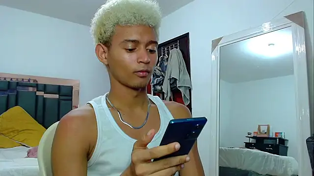 Snapshot of Raam_Star chatting on February 8, 2026, 6:33 am Raam Star online show from February 8, 2026, 6:33 am