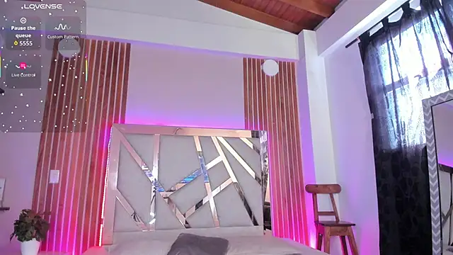 sweet tamara  online show from September 13, 2025, 8:09 pm