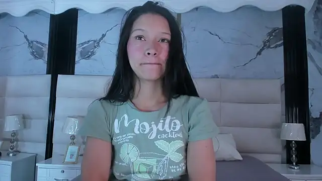 Snapshot of Sophie_Calloway chatting on February 9, 2026, 2:04 pm Sophie Calloway online show from February 9, 2026, 2:04 pm